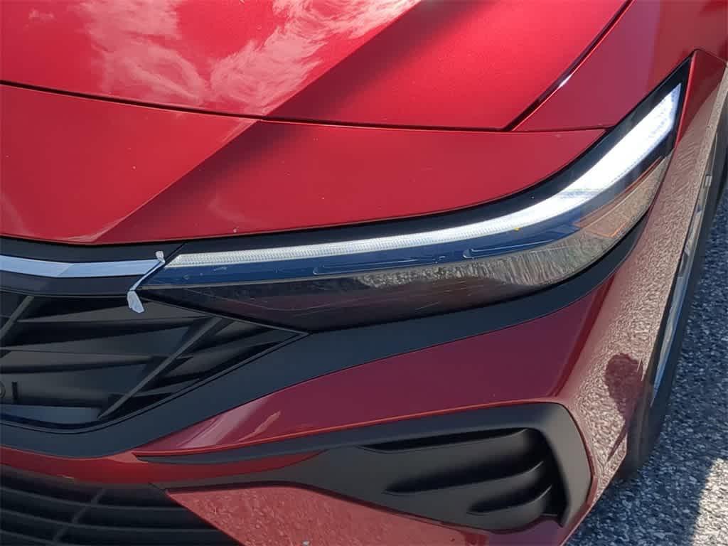new 2025 Hyundai Elantra car, priced at $21,026