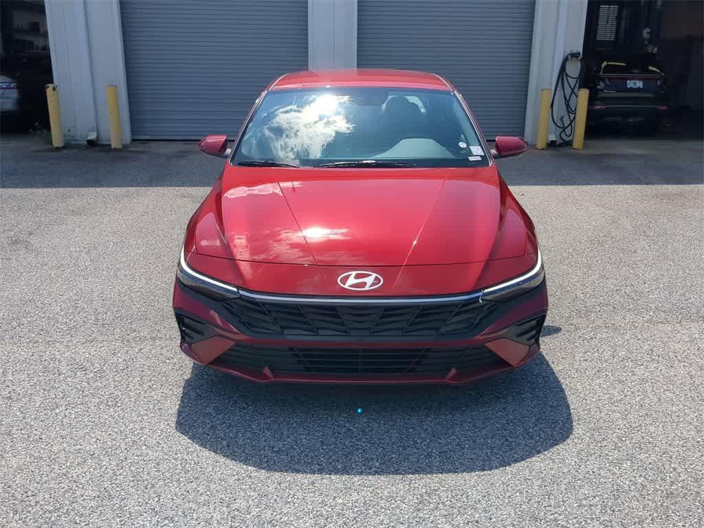 new 2025 Hyundai Elantra car, priced at $21,026