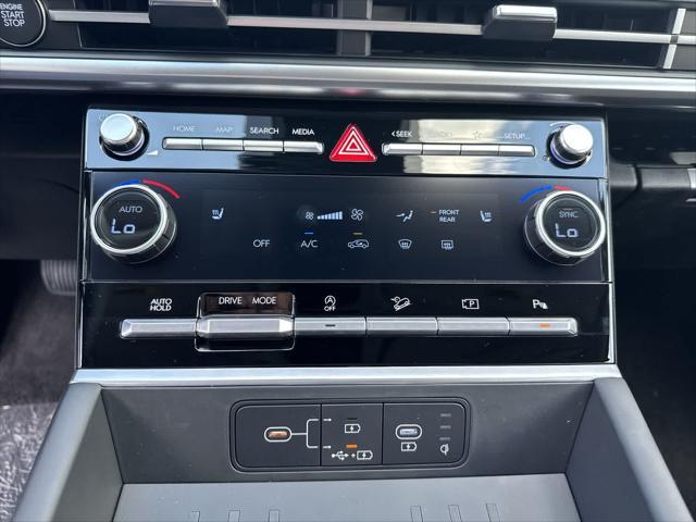 new 2025 Hyundai Santa Fe car, priced at $37,619