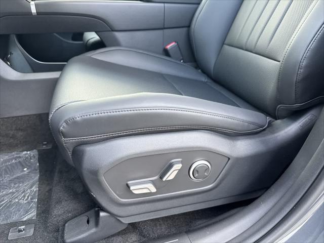 new 2025 Hyundai Santa Fe car, priced at $37,619