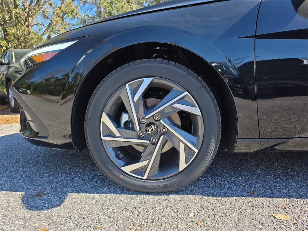 new 2025 Hyundai Elantra car, priced at $22,395