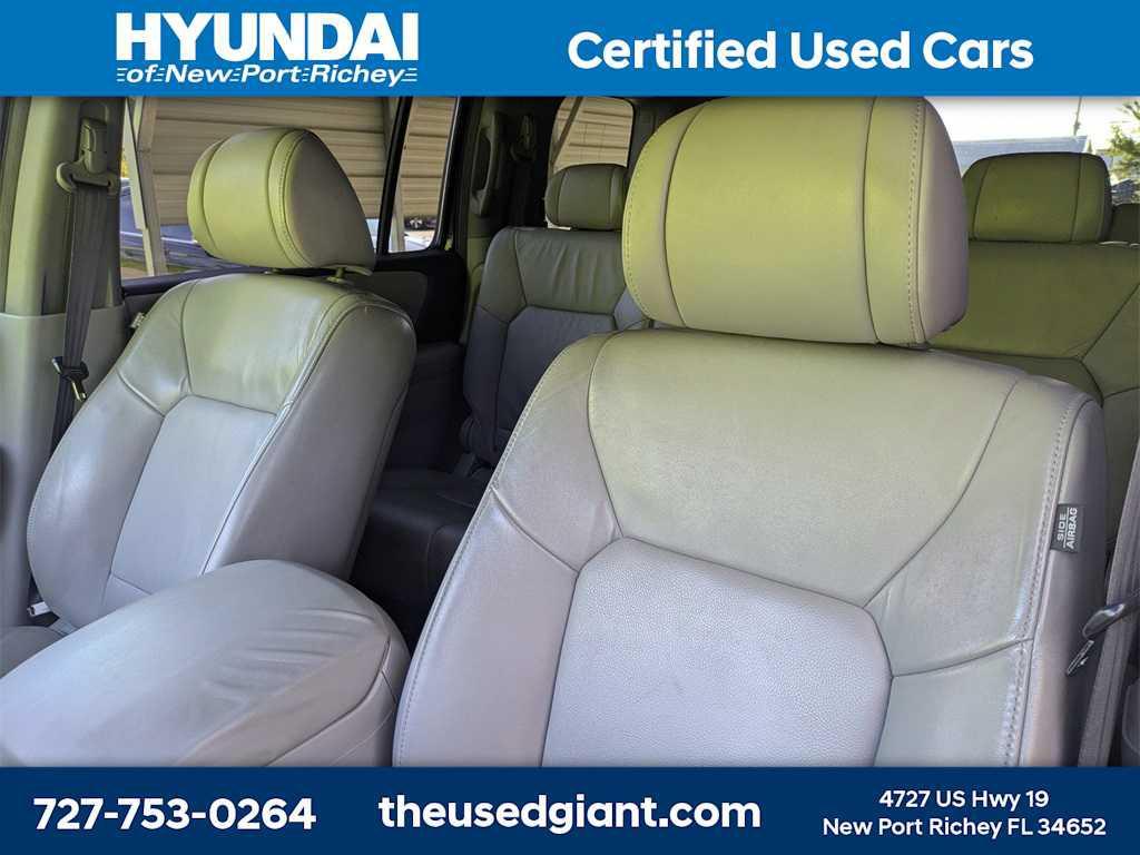 used 2011 Honda Pilot car, priced at $4,995