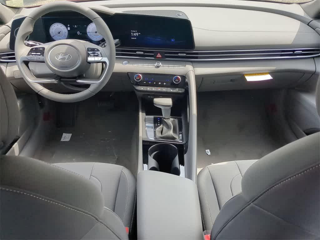 new 2025 Hyundai Elantra car, priced at $24,366