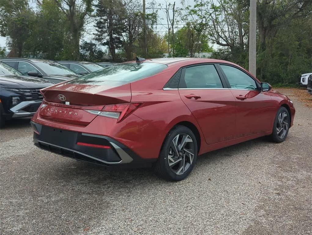 new 2025 Hyundai Elantra car, priced at $24,366