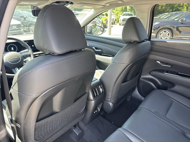 new 2025 Hyundai Tucson car, priced at $39,176