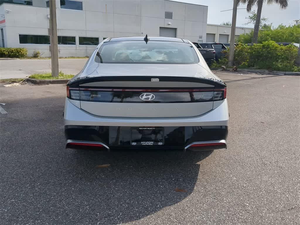 new 2025 Hyundai Sonata car, priced at $29,679