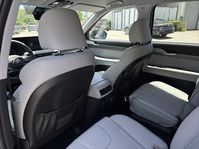 new 2025 Hyundai Palisade car, priced at $40,067