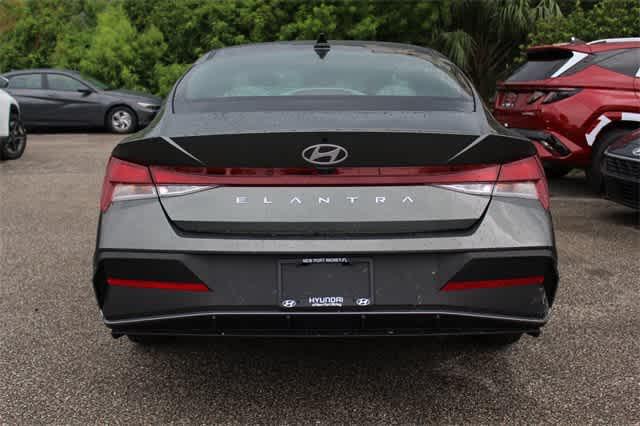 new 2025 Hyundai Elantra car, priced at $23,080