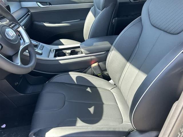 new 2025 Hyundai Palisade car, priced at $44,269