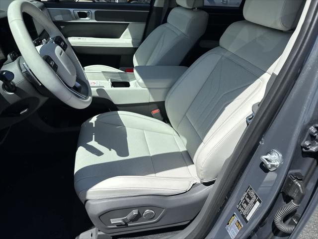 new 2025 Hyundai Santa Fe car, priced at $36,522