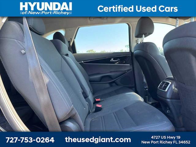 used 2019 Kia Sorento car, priced at $9,998