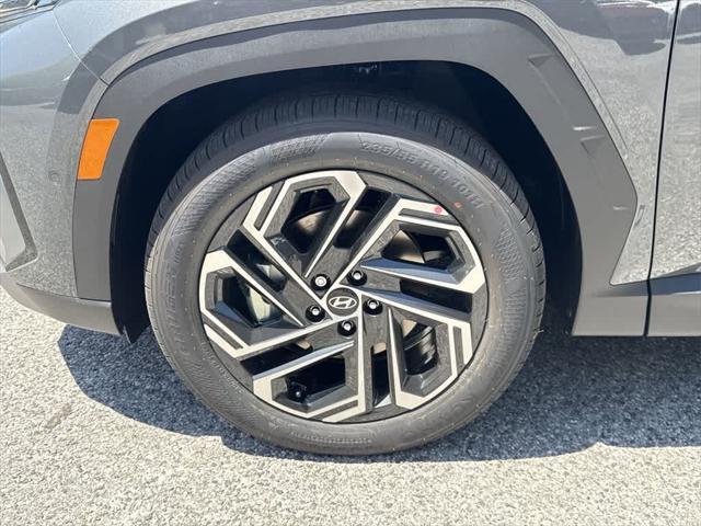 new 2025 Hyundai Tucson car, priced at $39,176