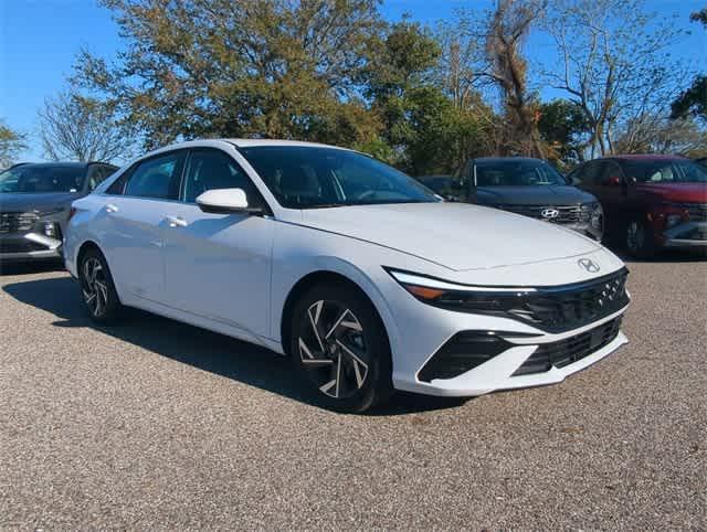 new 2025 Hyundai Elantra car, priced at $26,913