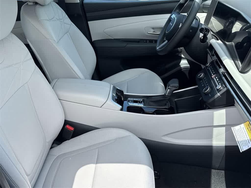 new 2025 Hyundai Tucson car, priced at $26,370