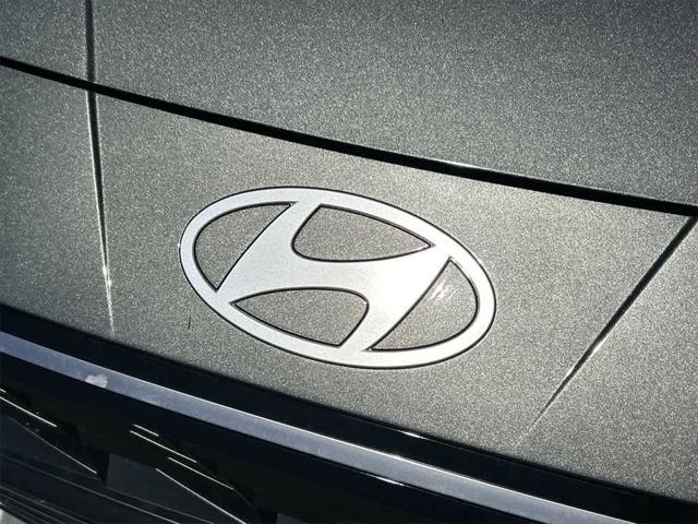 new 2025 Hyundai Elantra car, priced at $27,780
