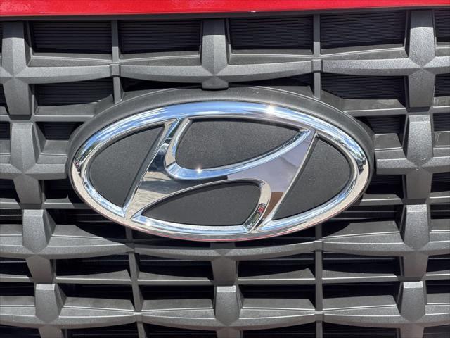 new 2025 Hyundai Venue car, priced at $22,280