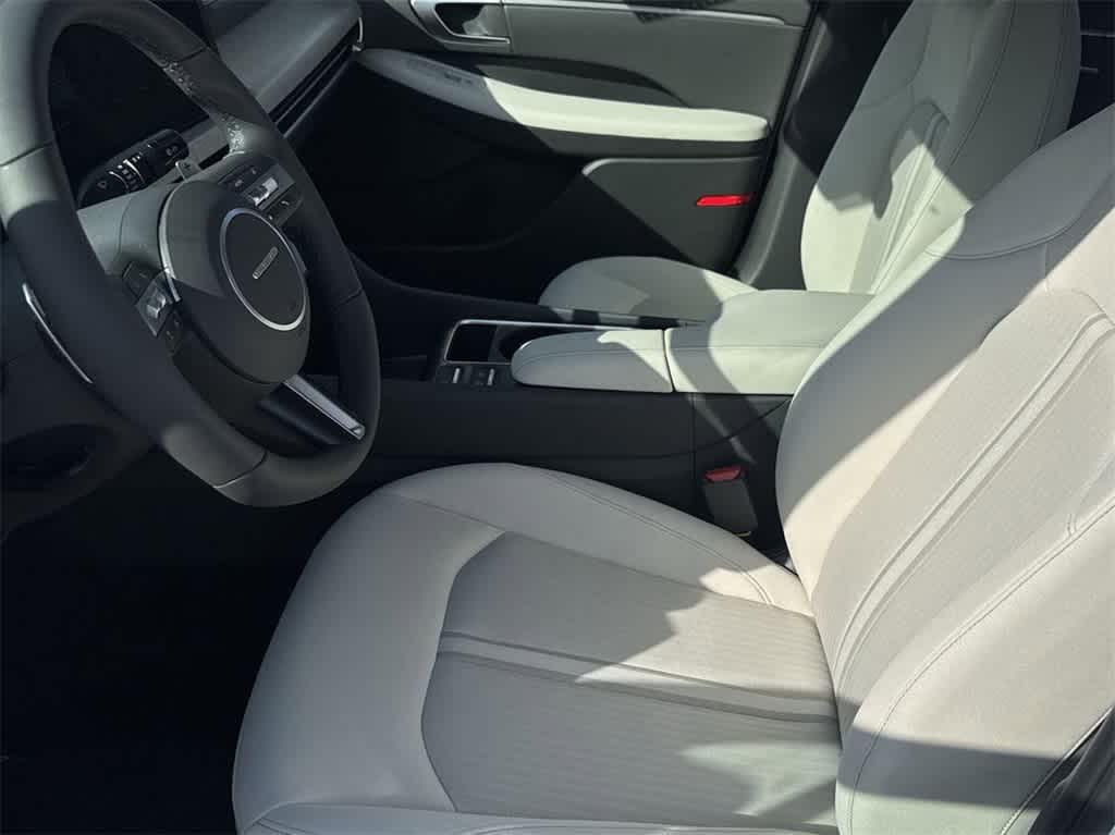 new 2025 Hyundai Sonata Hybrid car, priced at $29,718