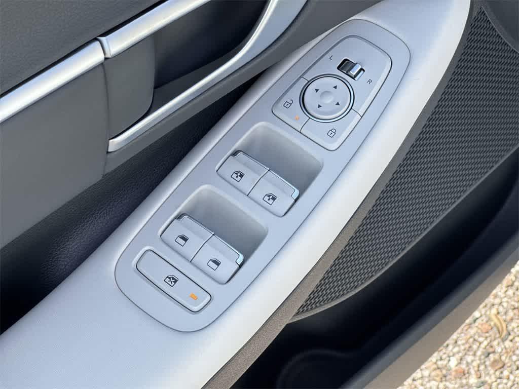 new 2025 Hyundai Sonata Hybrid car, priced at $29,718