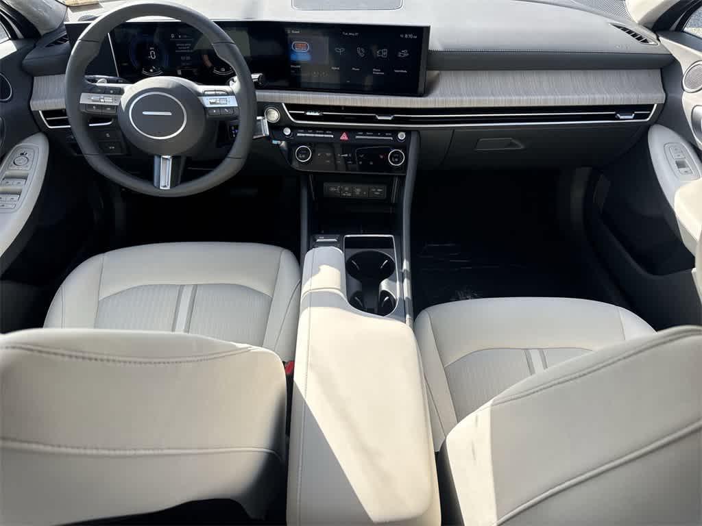 new 2025 Hyundai Sonata Hybrid car, priced at $29,718