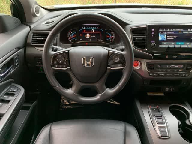 used 2022 Honda Pilot car, priced at $31,582