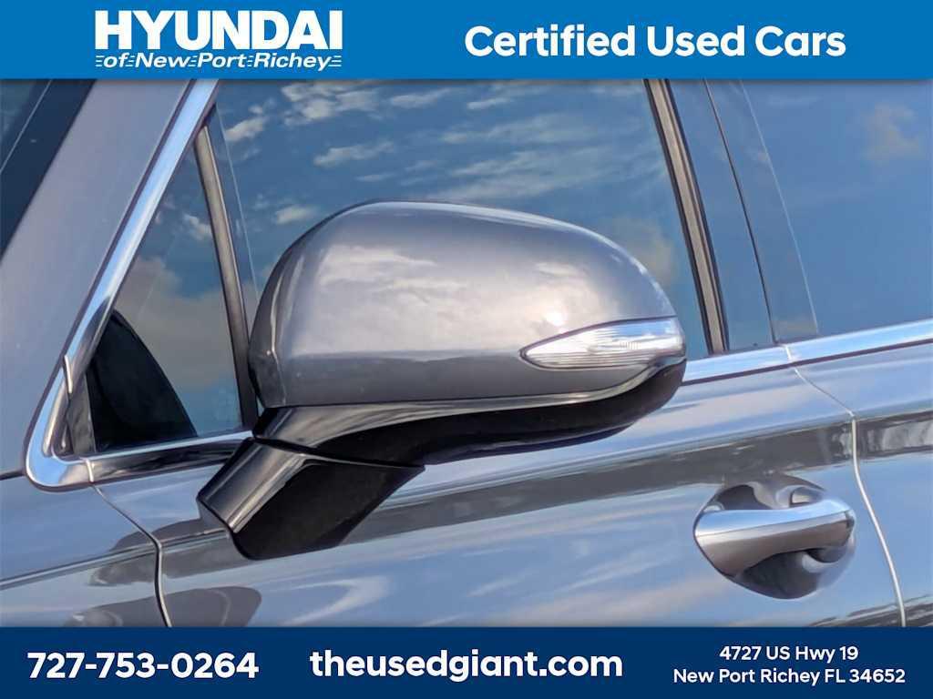 used 2020 Hyundai Santa Fe car, priced at $16,880