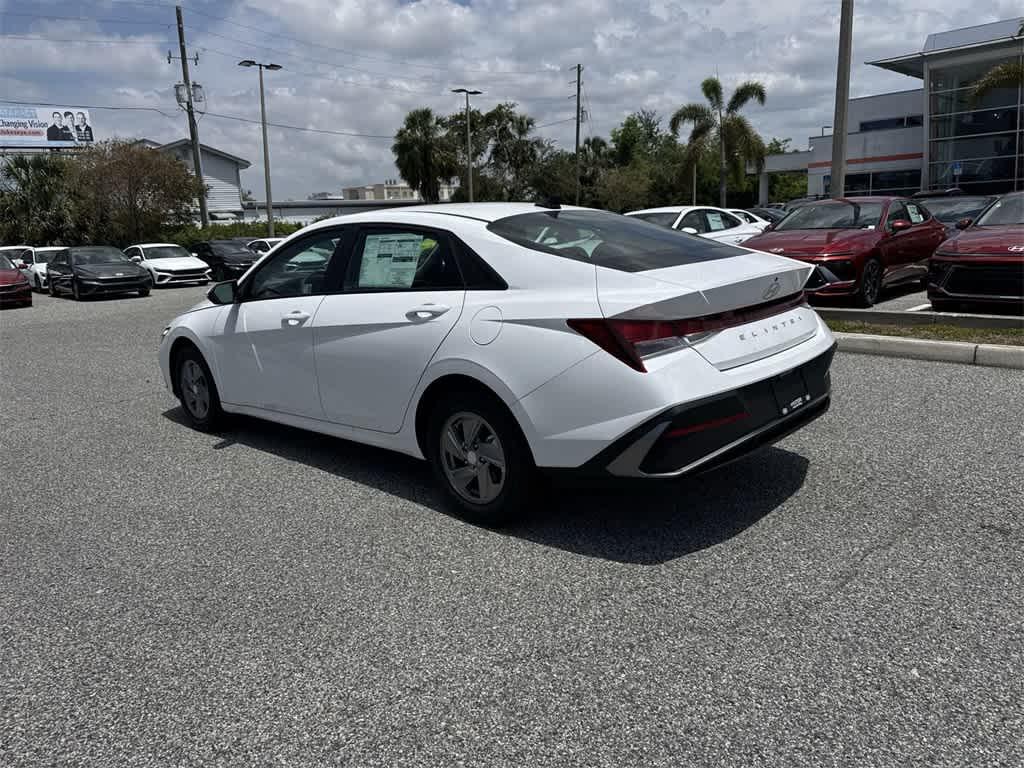 new 2025 Hyundai Elantra car, priced at $21,012