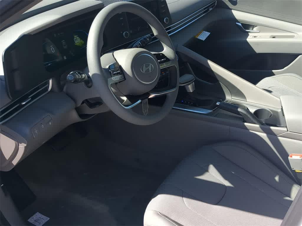new 2025 Hyundai Elantra car, priced at $21,012