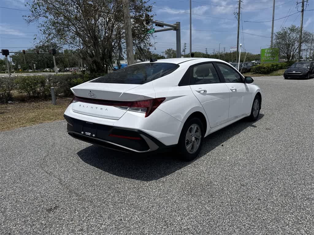 new 2025 Hyundai Elantra car, priced at $21,012