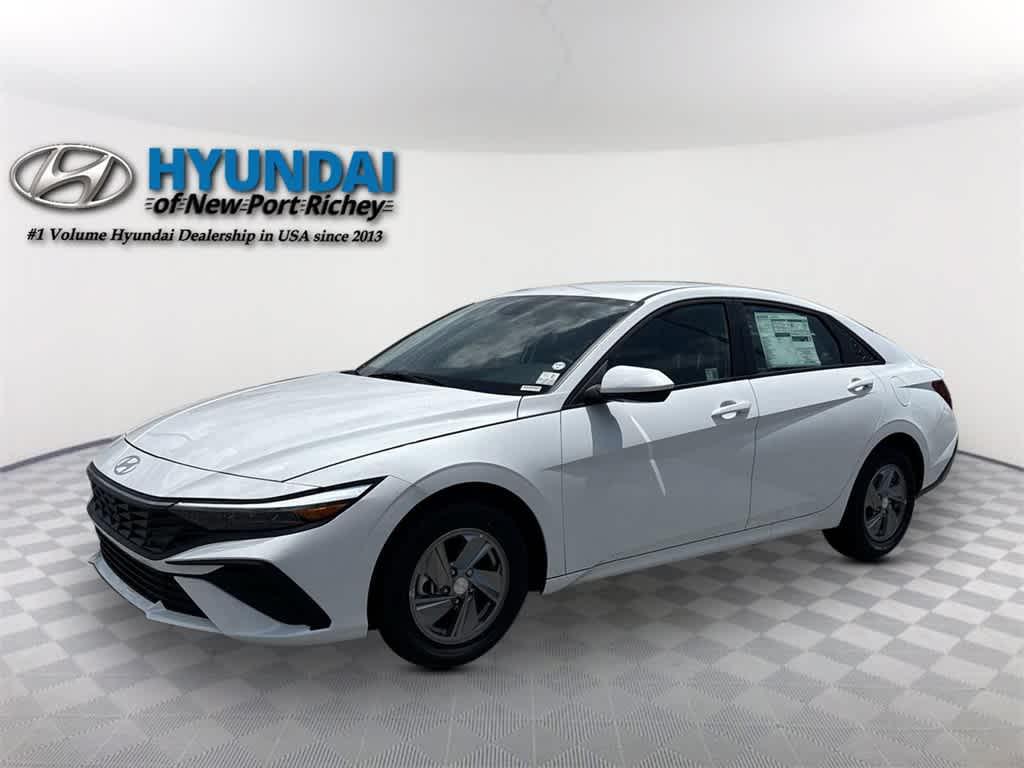 new 2025 Hyundai Elantra car, priced at $21,012