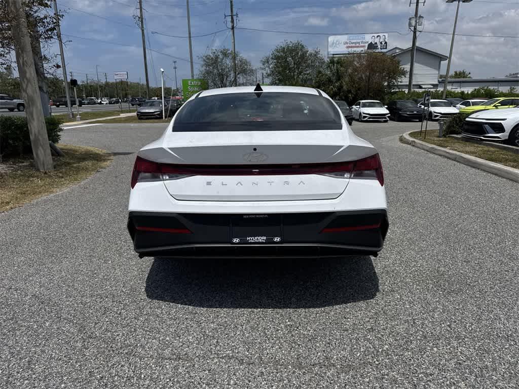 new 2025 Hyundai Elantra car, priced at $21,012