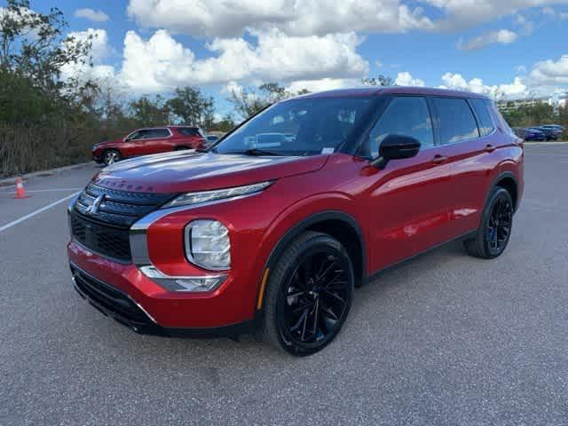 used 2023 Mitsubishi Outlander car, priced at $25,154