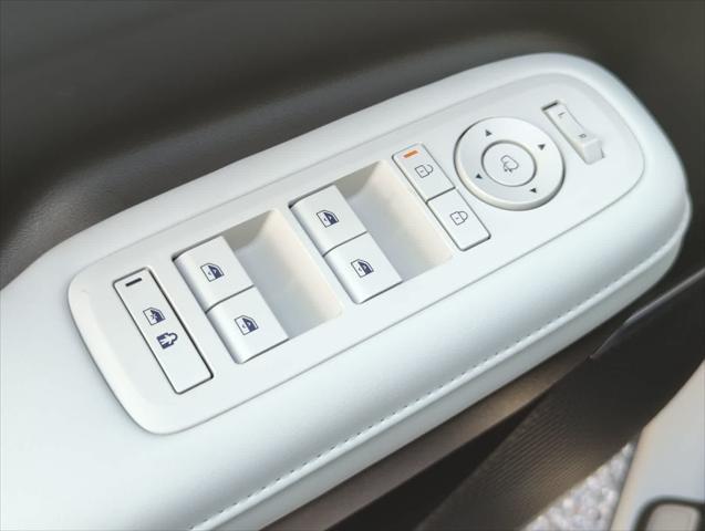 new 2025 Hyundai Santa Fe car, priced at $47,684