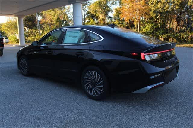 new 2025 Hyundai Sonata Hybrid car, priced at $31,882