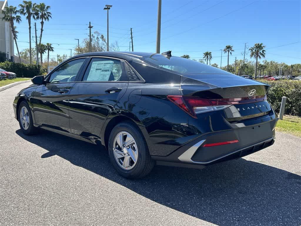 new 2025 Hyundai Elantra car, priced at $21,555