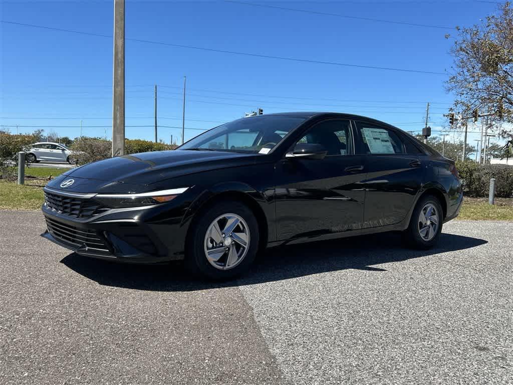 new 2025 Hyundai Elantra car, priced at $21,555