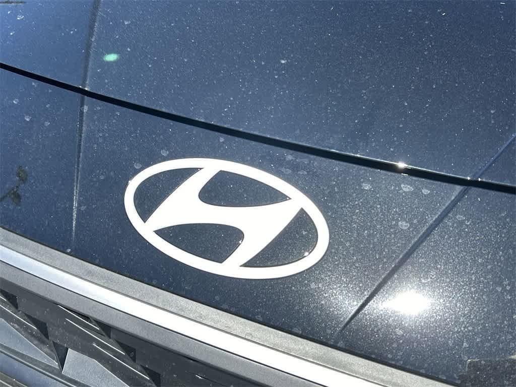 new 2025 Hyundai Elantra car, priced at $21,555