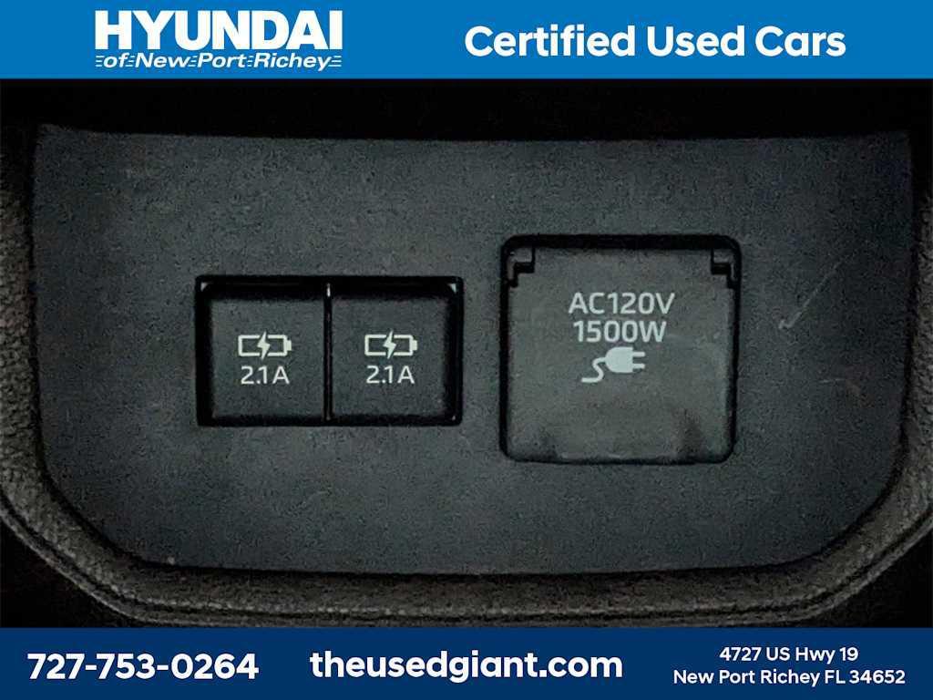 used 2021 Toyota Highlander Hybrid car, priced at $37,880