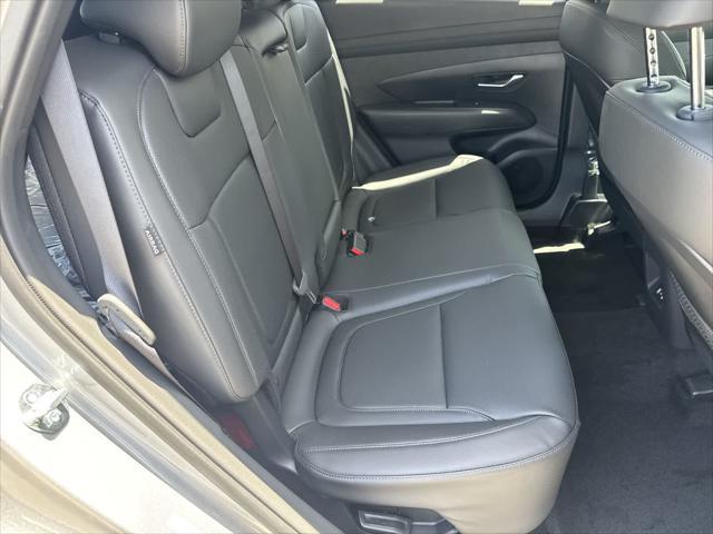 new 2025 Hyundai TUCSON Hybrid car, priced at $37,557