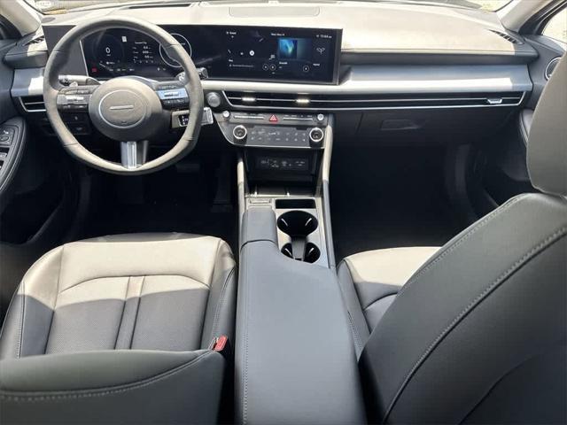 new 2025 Hyundai Sonata Hybrid car, priced at $39,076