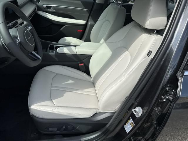 new 2025 Hyundai Sonata Hybrid car, priced at $38,565