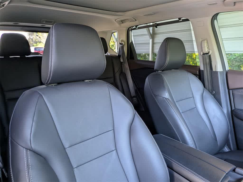 used 2023 Nissan Rogue car, priced at $22,931