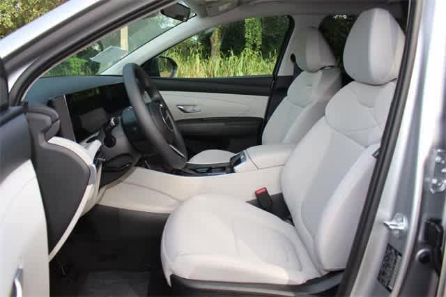 new 2025 Hyundai Tucson car, priced at $28,646