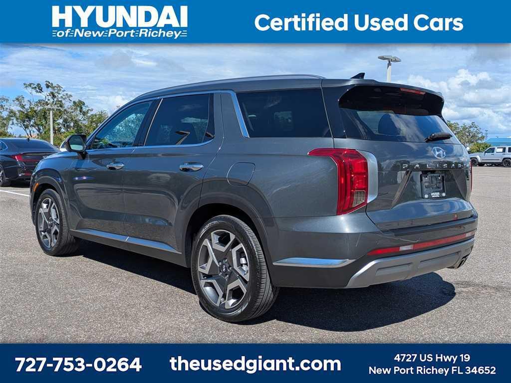 used 2024 Hyundai Palisade car, priced at $40,459