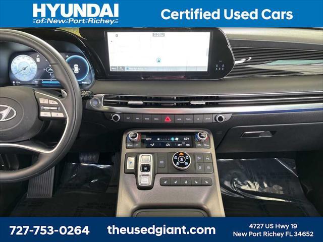 used 2025 Hyundai Palisade car, priced at $42,500