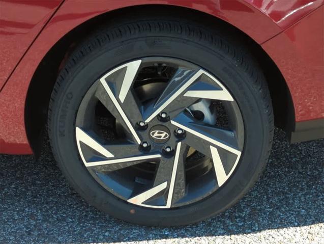 new 2025 Hyundai Elantra car, priced at $24,820