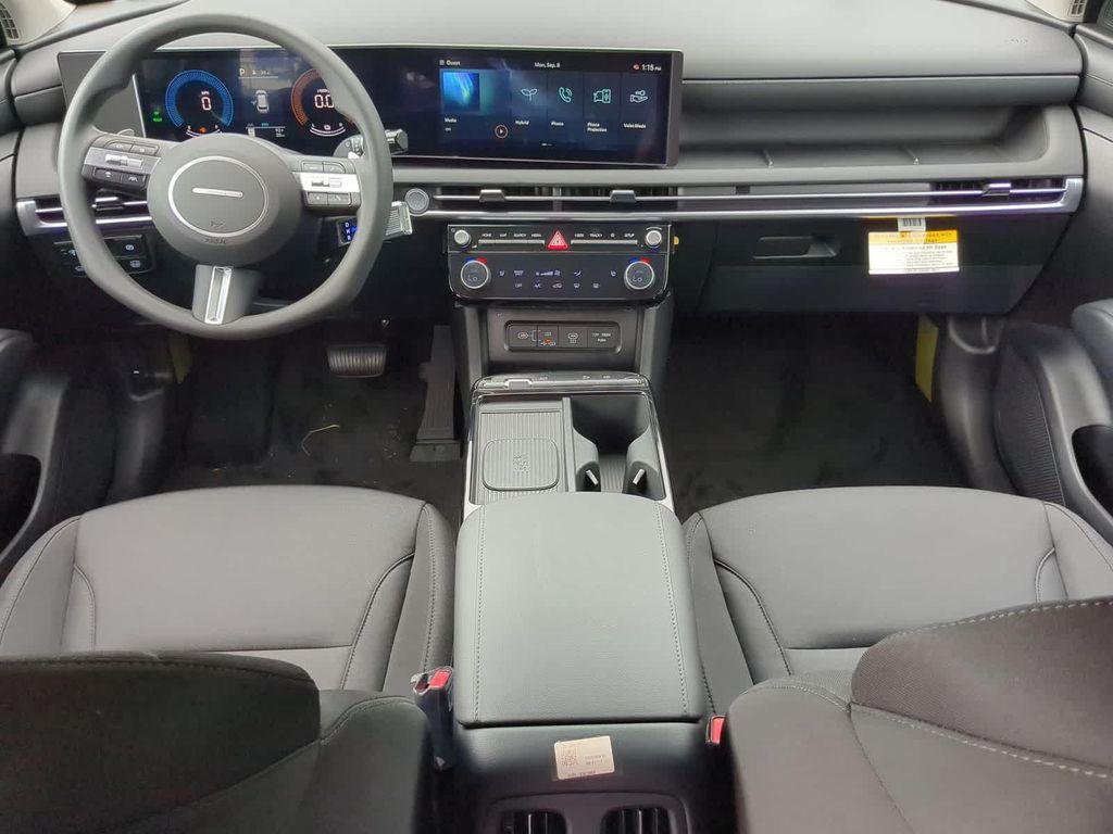 new 2025 Hyundai TUCSON Hybrid car, priced at $33,212