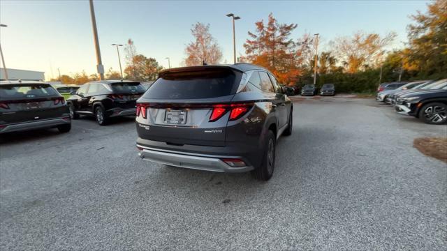 new 2025 Hyundai Tucson Hybrid car, priced at $34,527