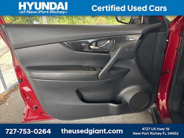 used 2020 Nissan Rogue car, priced at $19,066