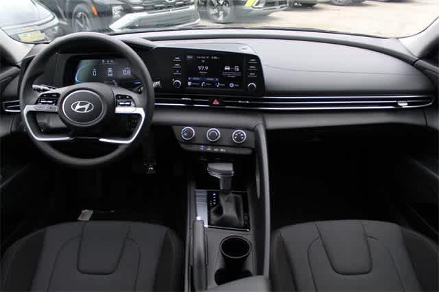 new 2025 Hyundai Elantra car, priced at $23,065