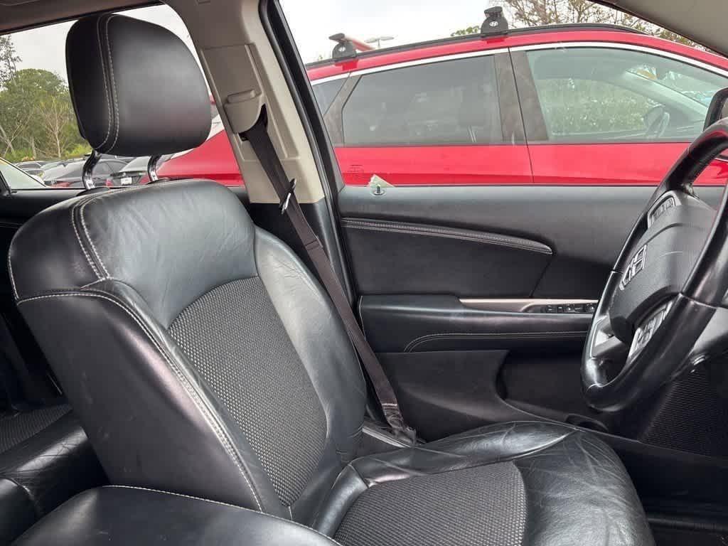 used 2019 Dodge Journey car